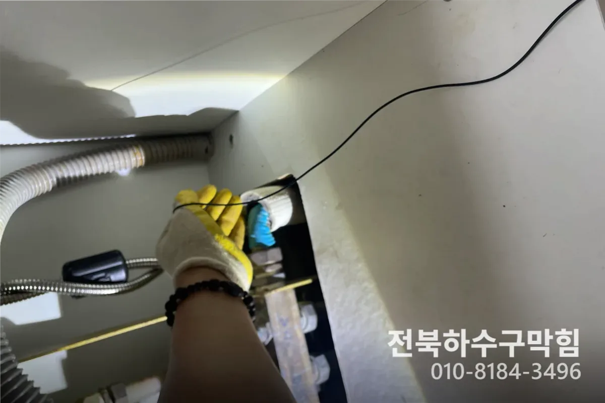 익산시 인화동 에어컨배관세척 작업 전 배관 상태 진단 (15년)