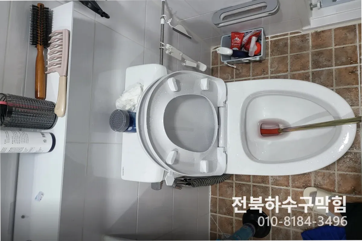 익산시 어양동 배수구막힘 전문 장비 투입 작업 중 (어양동배수구막힘)