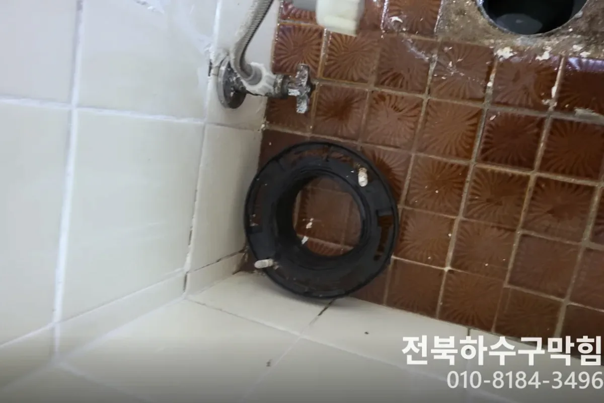 전주시 덕진동 하수구막힘 하수구뚫는곳 전문 장비 투입 작업 중 (하수구뚫기)