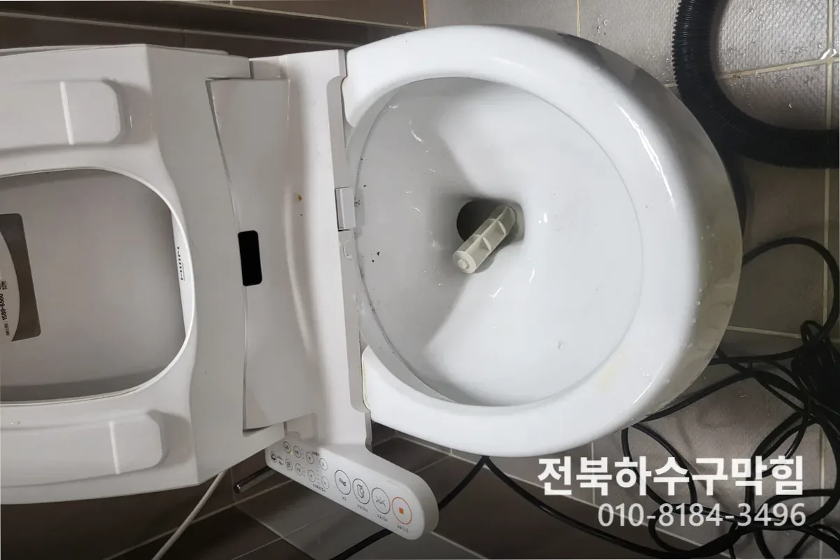전주시 삼천동 하수구막힘 하수구청소업체 작업 완료 후 정상 배수 확인 (화장실하수구냄새)