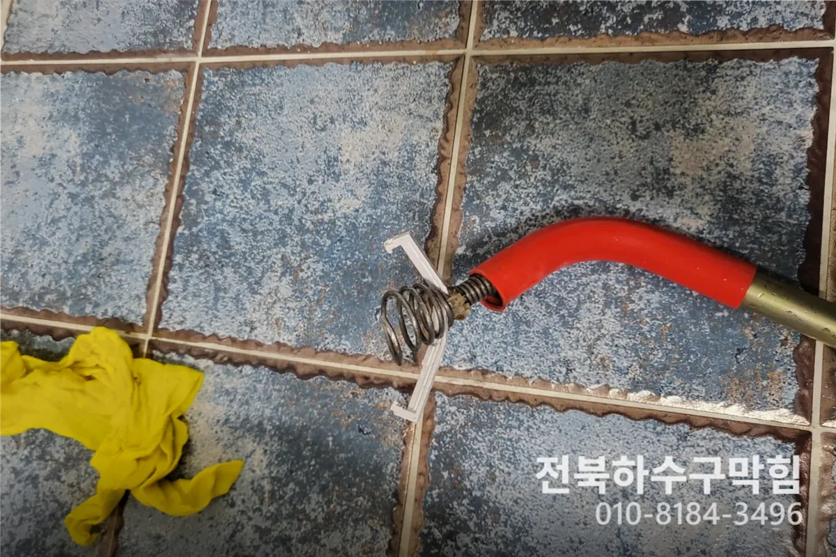 전주시 팔복동 하수구막힘 작업 완료 후 정상 배수 확인 (24시)