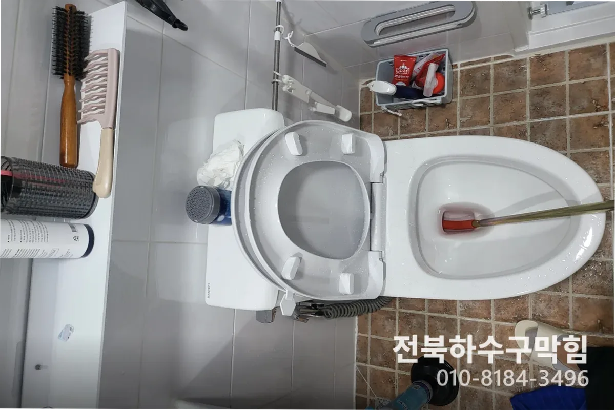 군산시 구암동 누수탐지 전문 장비 투입 작업 중 (24시누수탐지)