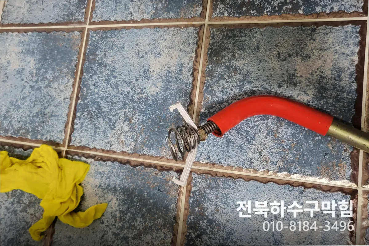 남원시 싱크대막힘 작업 완료 후 정상 배수 확인 (남원싱크대냄새)