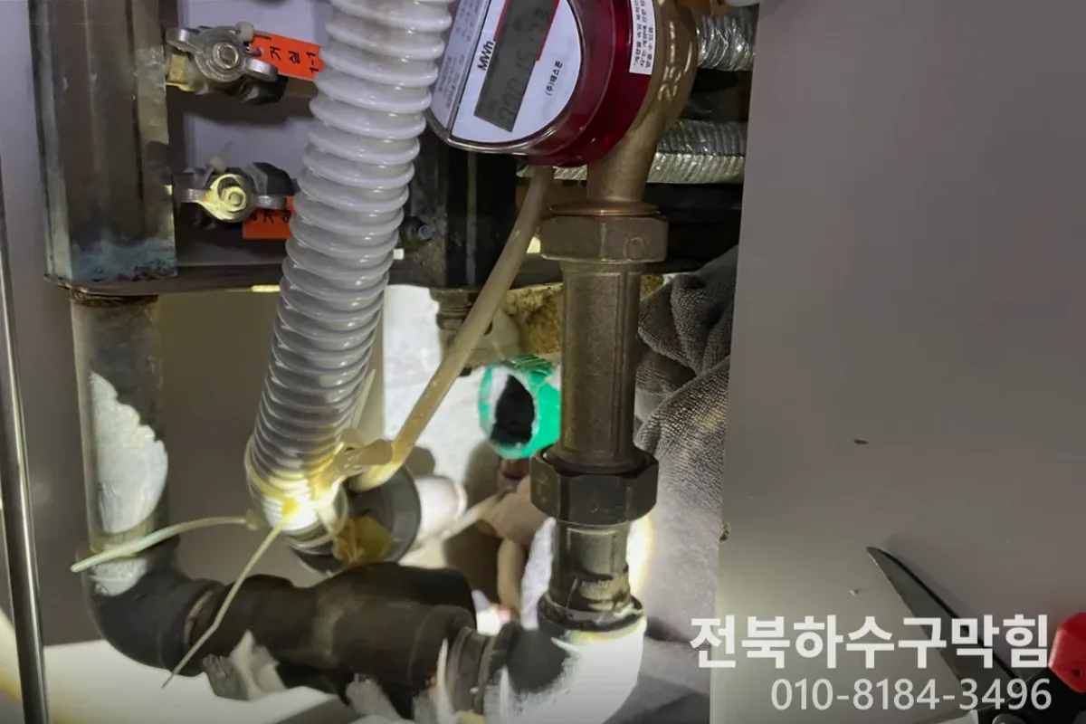 전주시 덕진동 싱크대막힘 싱크대뚫는데얼마 작업 완료 후 정상 배수 확인 (30분)