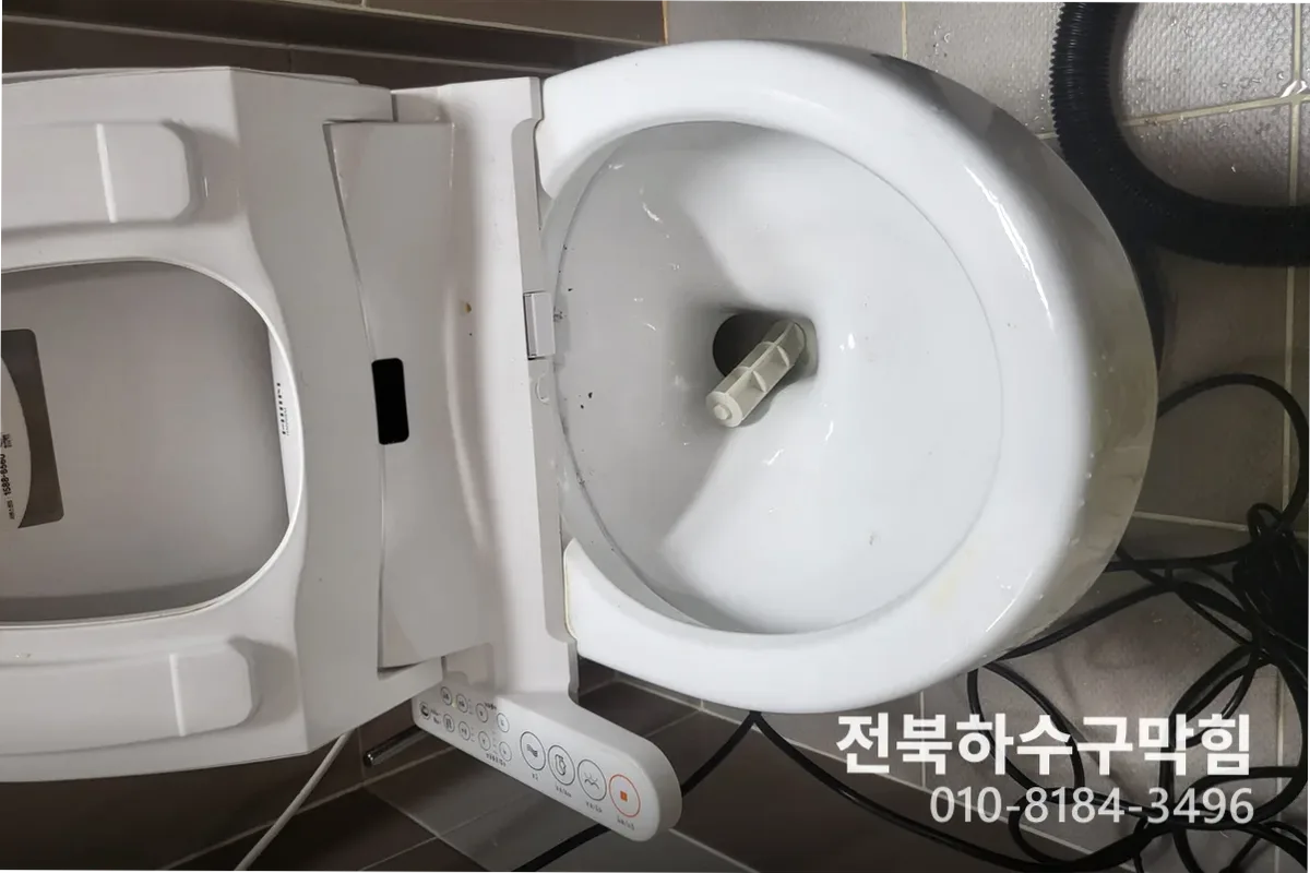 전주시 서신동 싱크대막힘 싱크대물안빠짐 작업 전 배관 상태 진단 (씽크대냄새)