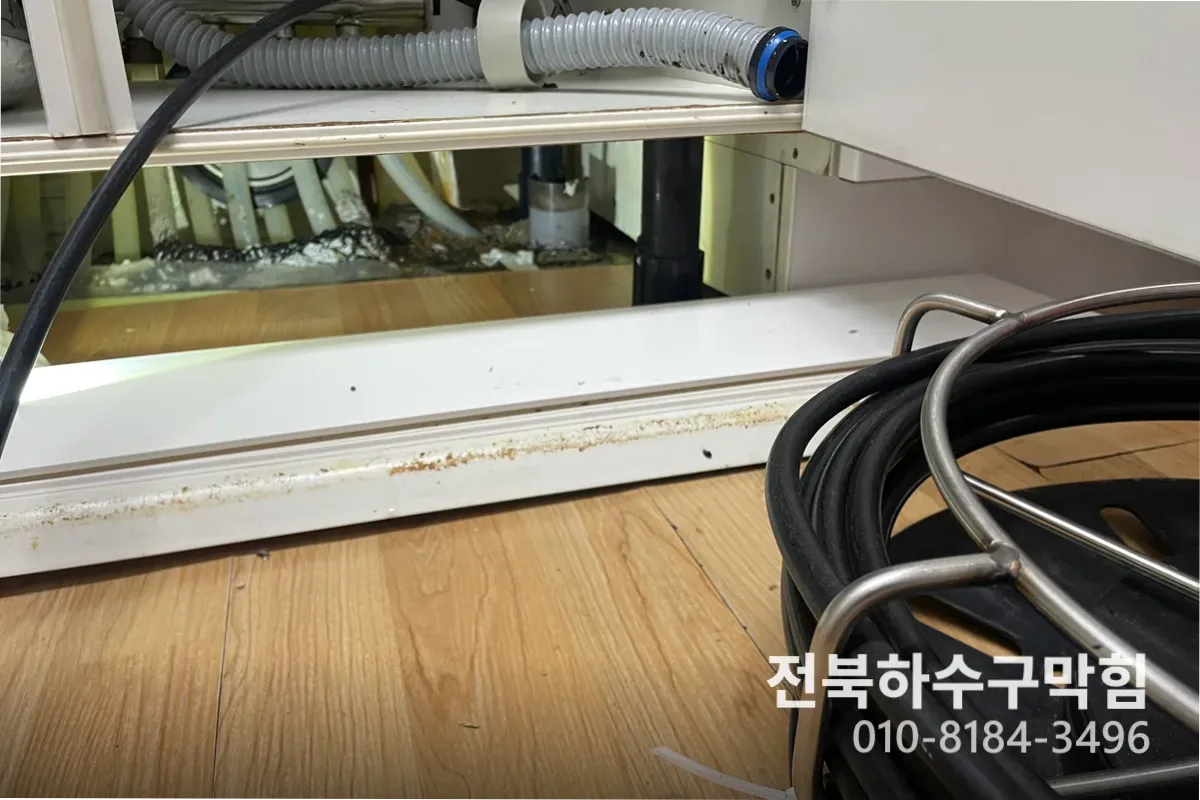 전주시 효자동 변기막힘 변기뚫는비용 작업 완료 후 정상 배수 확인 (5곳)
